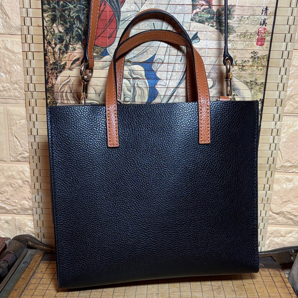 Marc Jacobs Black and White Tote Bag Mini Grind 9”Lx7.75”Hx3.75”W - Picture 5 of 17